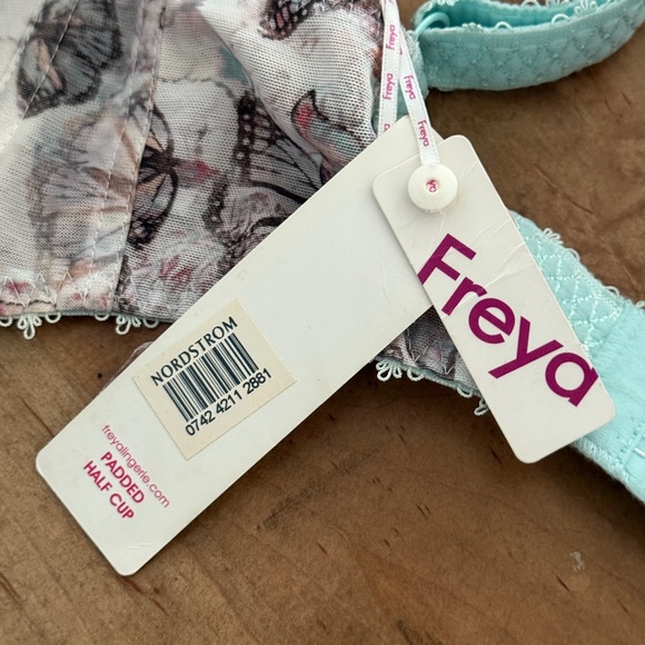 Freya Butterfly Print Lace Trim Bra 30G - Picture 5 of 5